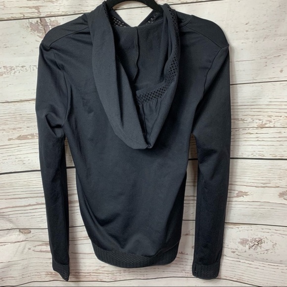 Fabletics Megan Seamless Pullover II - Picture 5 of 6